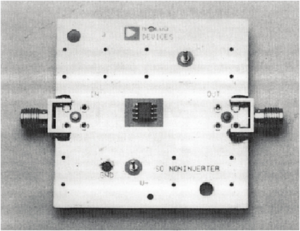 AD8001AR (SOIC) Evaluation Board